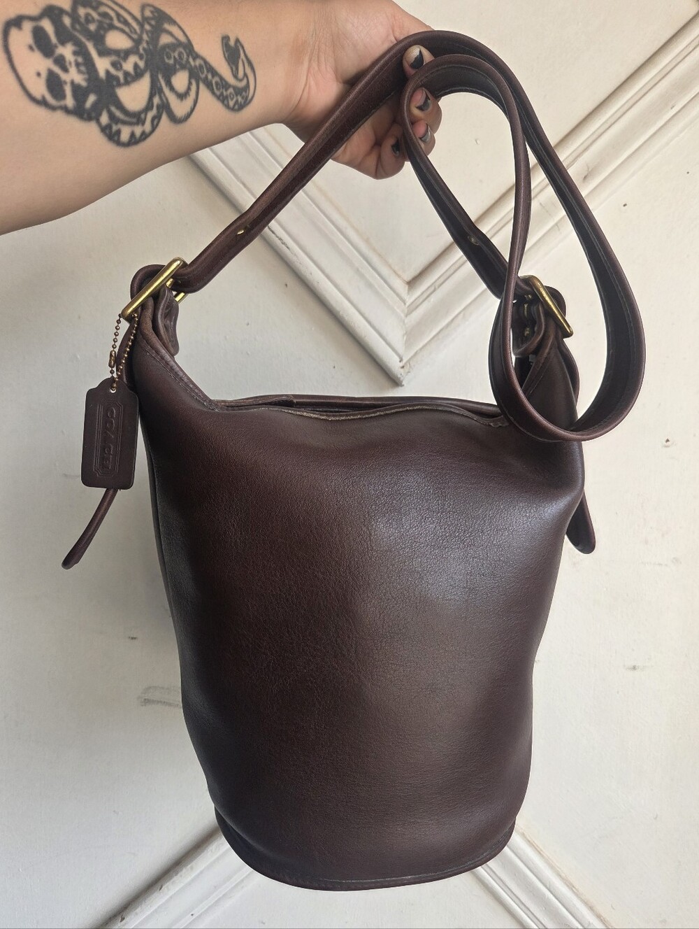 Vintage Coach Mahogany Helen's Legacy  9953🤎🍂